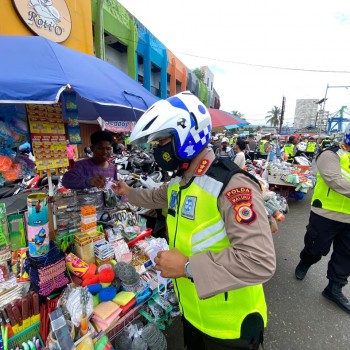 Patroli Pembagian Masker Gratis