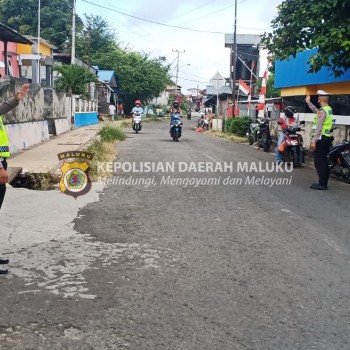 Gakum E-Tilang kepada Pelanggar Lalu lintas digalahkan Sat Lalu lintas Polres Kepulauan Tanimbar mel