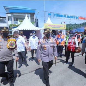 Tinjau Pelabuhan Merak, Kapolri Pastikan Prokes Agar Tak Ada Lonjakan Pasca-Nataru