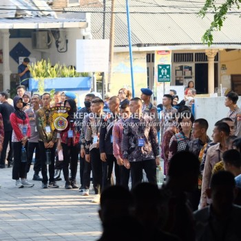 Momen Ortu Catar Akpol ke Udinus Semarang: Lihat Saja Sudah Senang