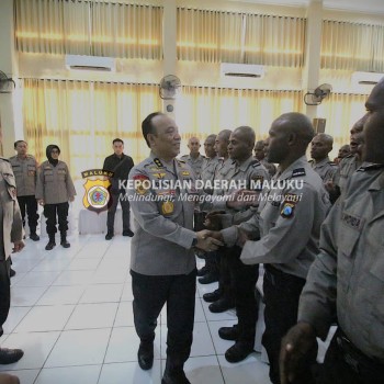 Asisten Kapolri Bidang SDM, Irjen Pol Dedi Prasetyo pesankan siswa Bintara gelombang II tahun 2024 jalin persaudaraan untuk NKRI