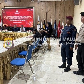 Personel Polda Maluku Amankan Tahapan Penyampaian Hasil Rikes Paslon Kepala Daerah