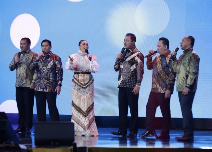 Momen Langka, Kapolri, Panglima Hingga Kepala Staf Angkatan Nyanyi Bareng