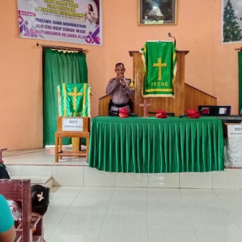 Bhabinkamtibmas Giat Pengamanan dan Minggu Kasih Bersama Jemaat Gereja Irene