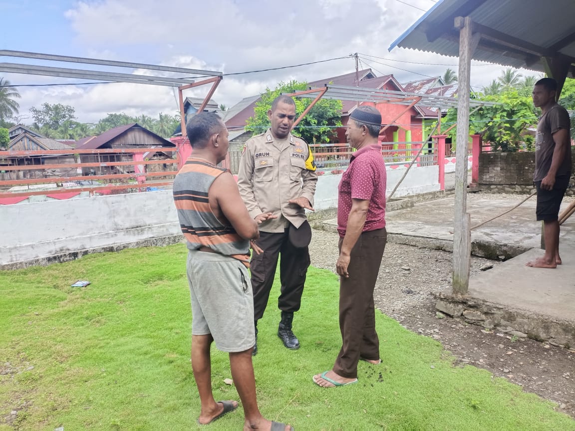 Polsek Waesama melalui Bhabinkamtibmas tingkan giat cooling system