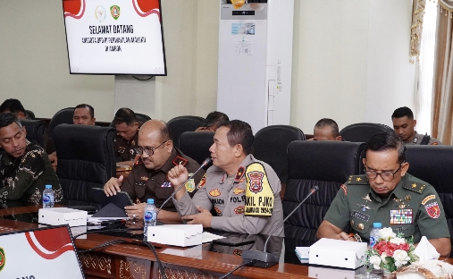 Rapat Bersama Empat Anggota DPD, Wakapolda Maluku Paparkan Peran dan Kontribusi Polri Dukung Program Asta Cita Presiden RI