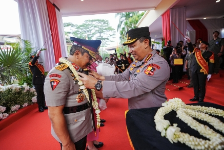 Gelar Pengantar Purna Tugas, Kapolri Sebut Jenderal (HOR) Agus Andrianto Sosok yang Tegas