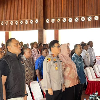 Kapolres Kepulauan Tanimbar hadiri sosialisasi Netralitas Kades/ Lurah, Perangkat Desa/ Kelurahan dan BPD