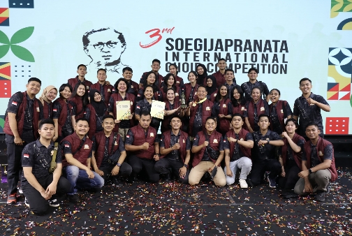 Tampil di Kompetisi Paduan Suara Internasional, Svara Bhayangkara Polri Masuk 5 besar dan Raih _Impresive Stage Performance