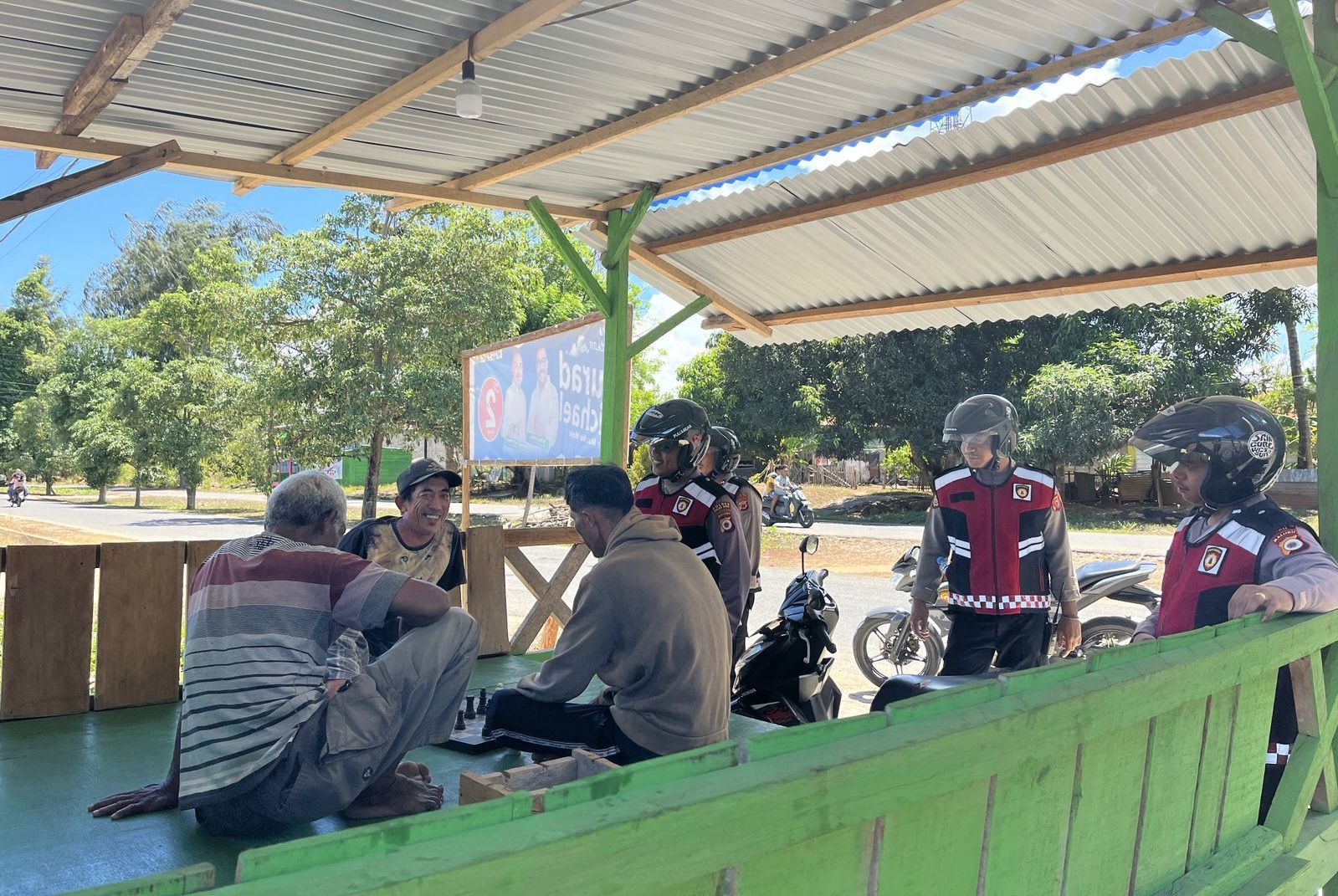 Jaga kondusifitas Kamtibmas jelang Pilkada, Sat Samapta Polres Buru Tingkatkan Patroli