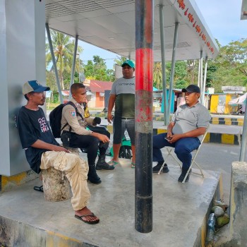 Bhabinkamtibmas Negeri Liang Laksanakan Giat DDS Bersama Tukang Ojek