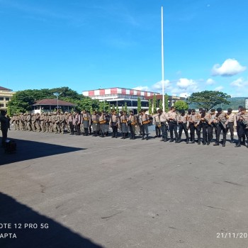 Latihan Gabungan Jelang Pengamanan Pilkada Serentak 2024 di Polda Maluku