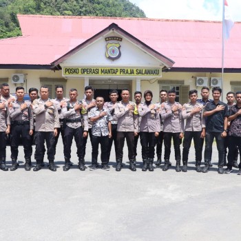 Polres Buru Selatan Laksanakan Pelatihan Peningkatan Kemampuan Kehumasan Bagi Personil