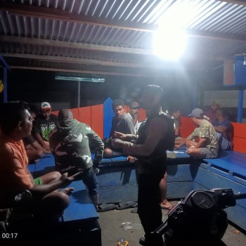 Satuan Samapta Polres Kepulauan Aru Laksanakan Himbauan Kamtibmas Pada Malam Hari.